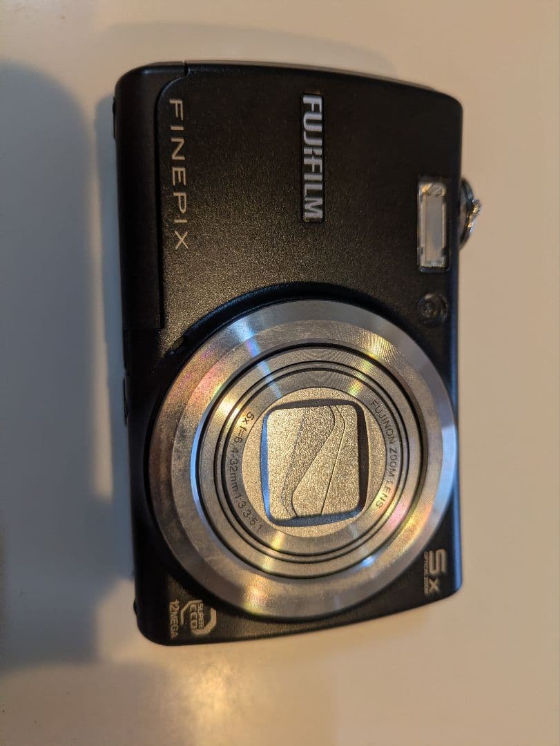 【希少・動作確認済】FUJIFILM FinePix F100fd ブラック