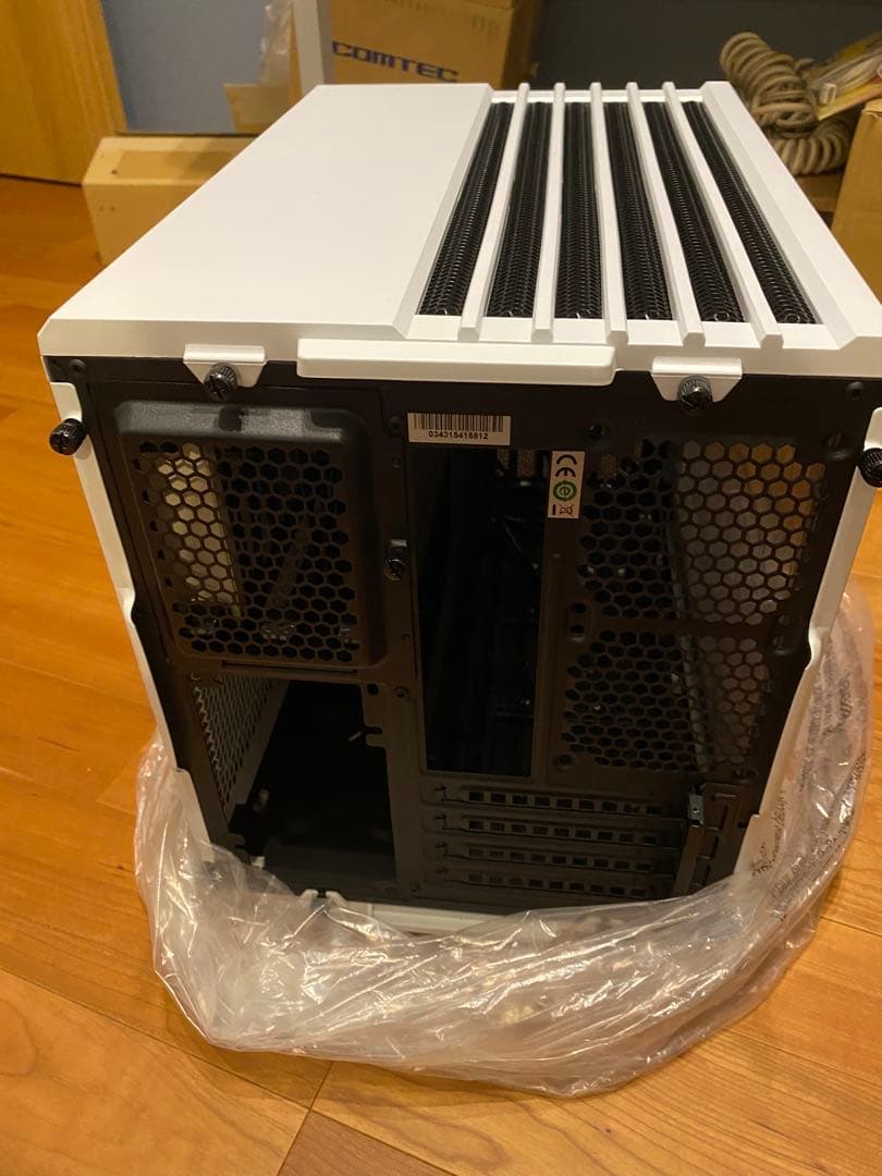 PCケース(自作PC用) CORSAIR Carbide air 240 White