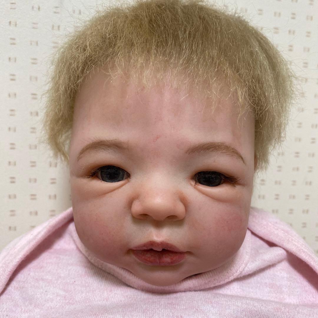 リボーンドール、優しい顔