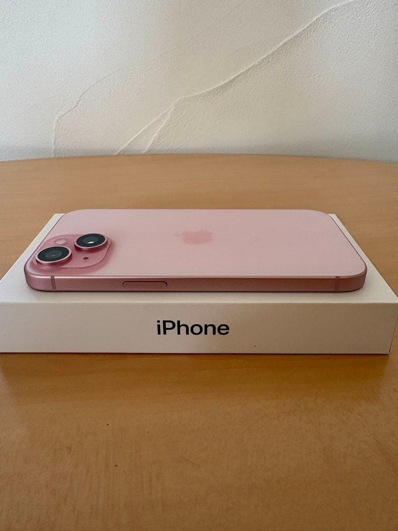 iPhone15 128GB ピンク SIMフリー【美品】
