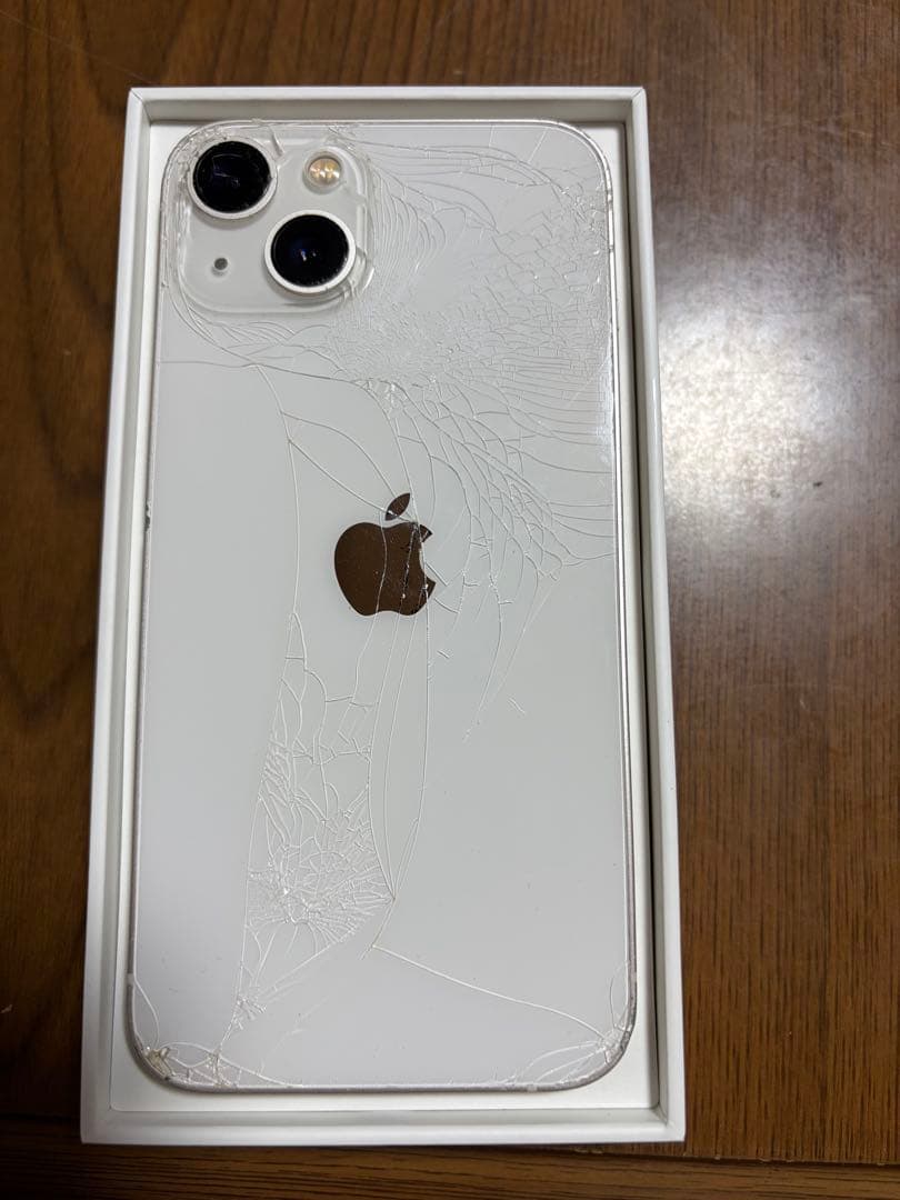 Apple iPhone 13 ホワイト 本体　(箱付き)