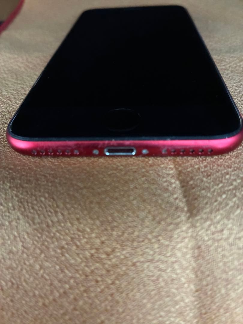 iPhoneSE第二世代　レッド　64GB