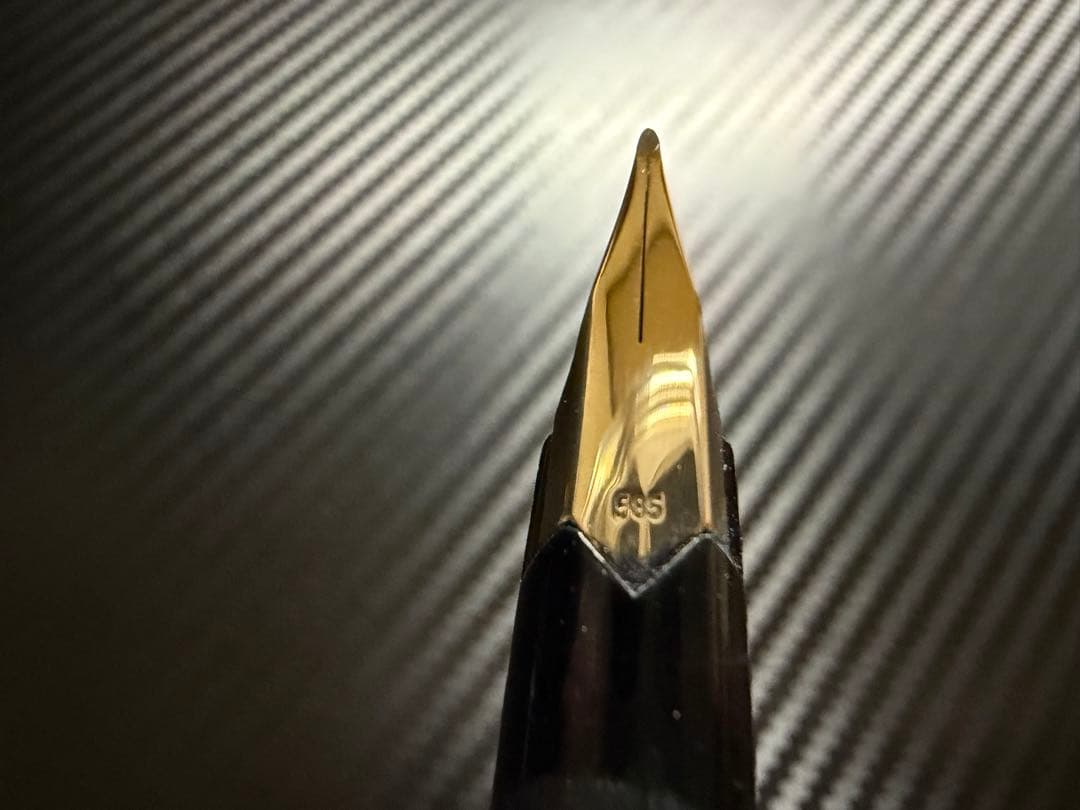 美品 モンブラン No.220 吸入式 M 中字 万年筆