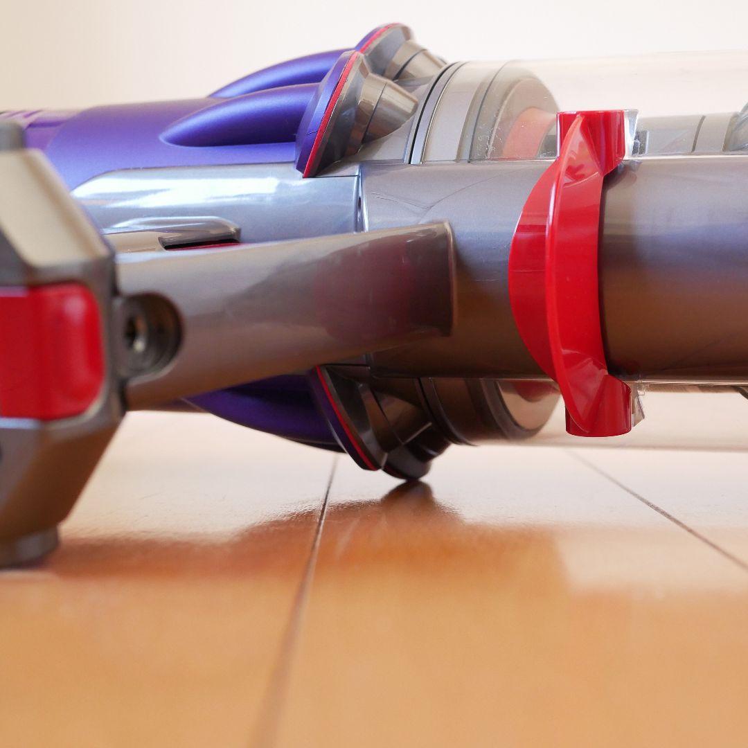 Dyson SV18Digital Slim 本体のみ　分解洗浄済み　中古美品