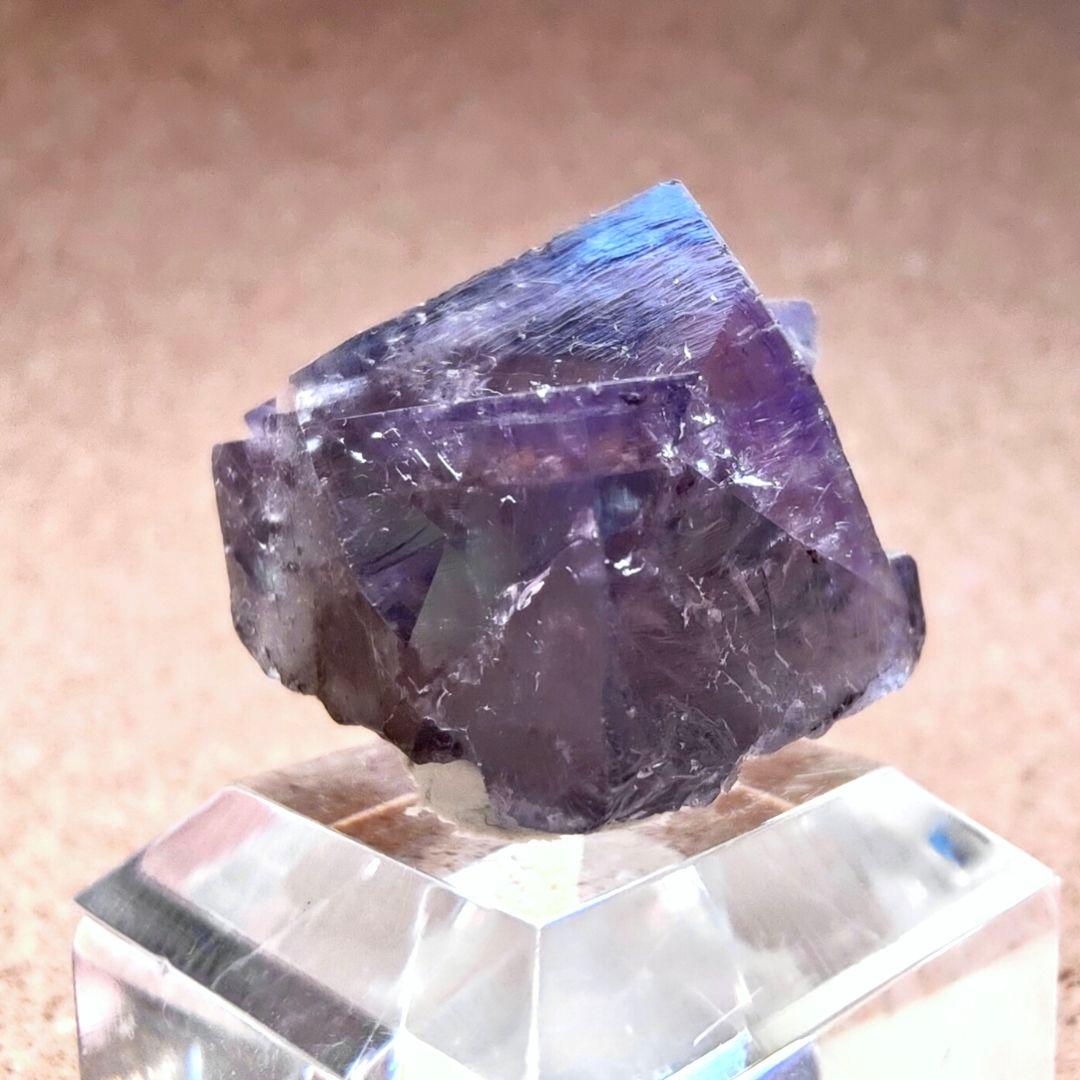 パープルレインポケット産フローライト 天然石 鉱物 原石