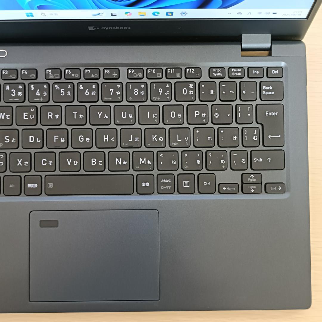 軽量✨Windows11✨i5✨16GB✨SSD✨オフィス付きノートパソコン82