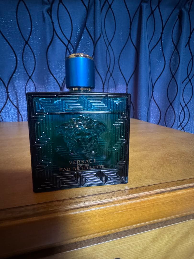 ヴェルサーチエロス100ＭＬ