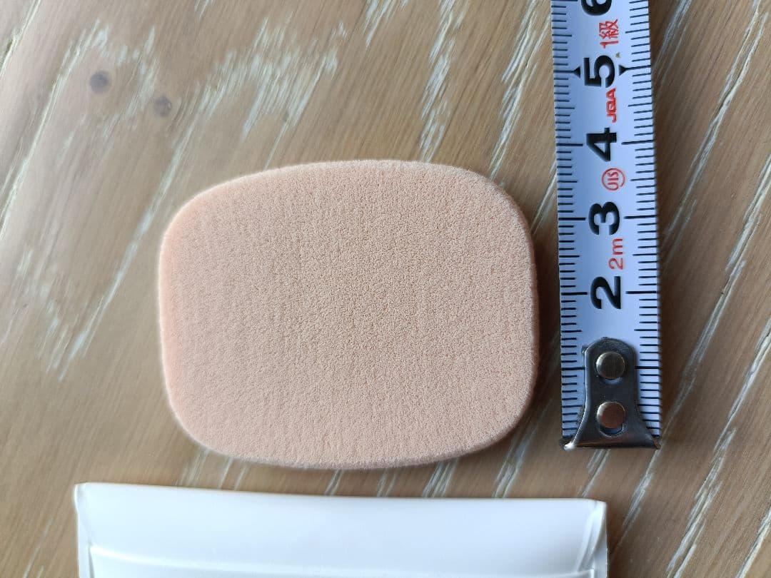 シャンソン化粧品　ホワイトフォーカス　パフ
