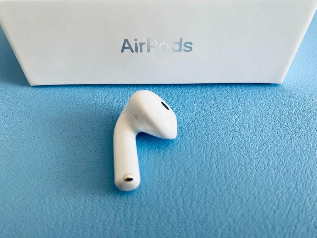 AirPods 第4世代 L片耳 左耳のみ イヤホン A3056 BBTM