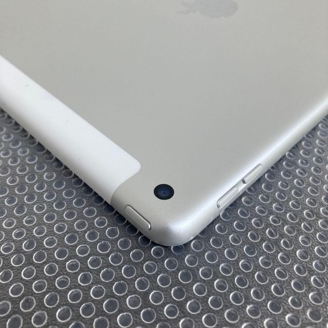 1085【早い者勝ち】電池ほぼ新品☆iPad9第9世代64GB SIMフリー☆