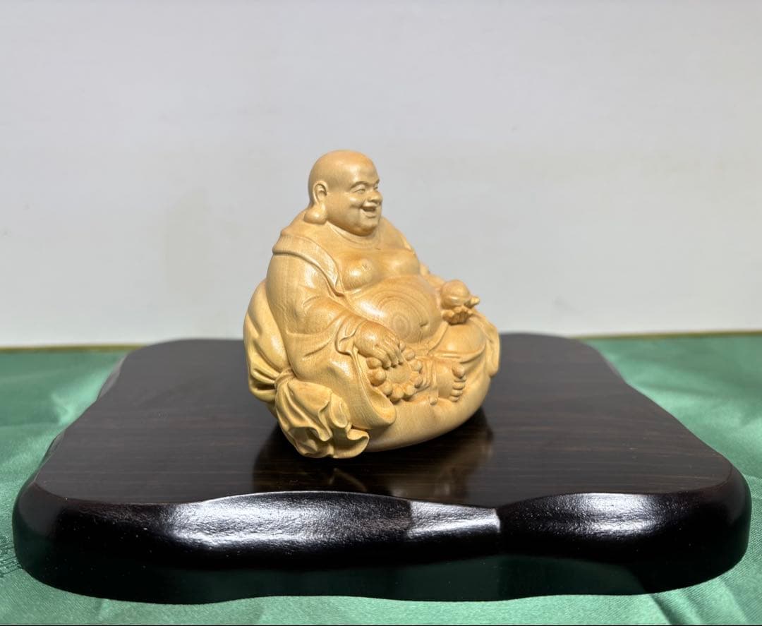 ツゲ彫り 布袋様