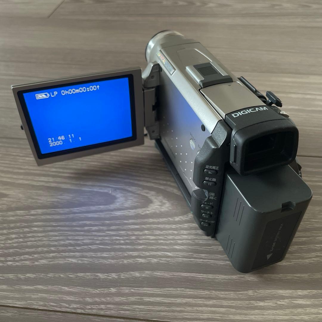 ☆動作OK Panasonic DVカメラ NV-DS200