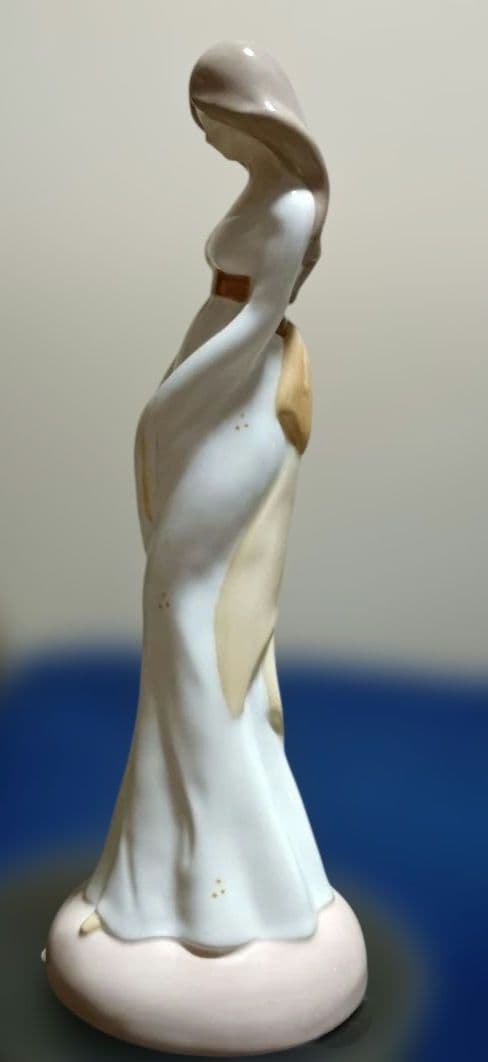 希少 maruri マルリの女性像 置物 25cm