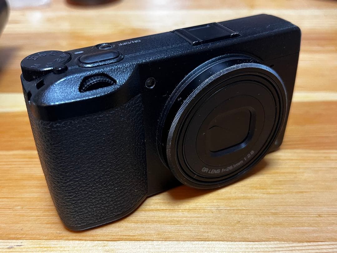RICOH GR IIIx 3x コンパクトデジタルカメラ &カメラケース