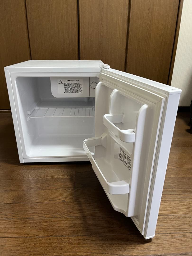 Abitelax 45L 1ドア冷蔵庫（直冷式）ホワイト【右開き】AR-49