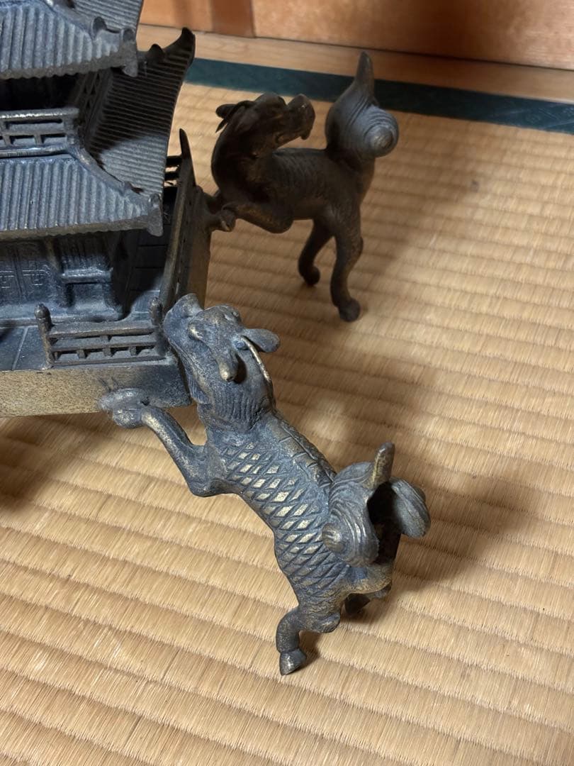 五重の塔　置物