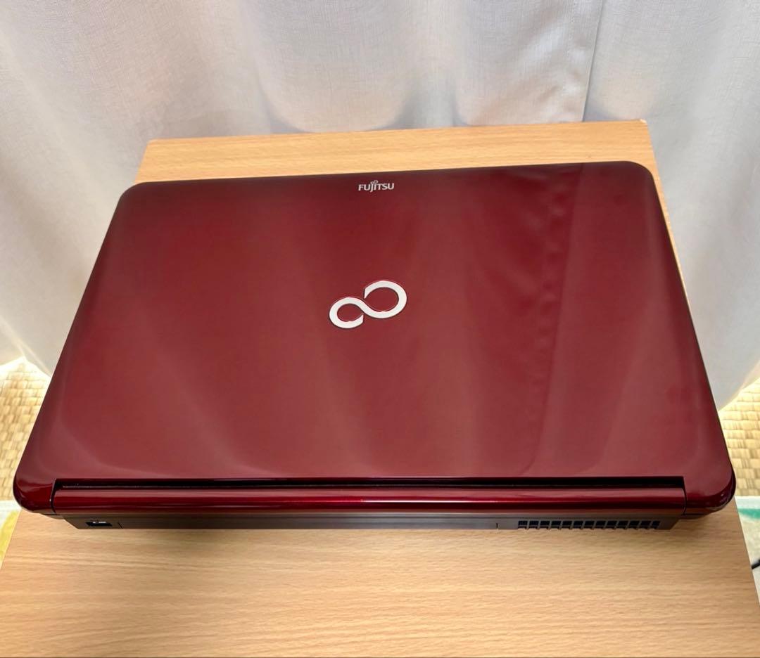 富士通 AH56/G i7 RAM 8GB SSD 500GB ジャンク