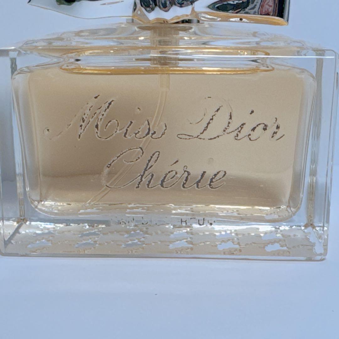 Miss Dior Chérie ミスディオール シェリー EDP 50ml香水