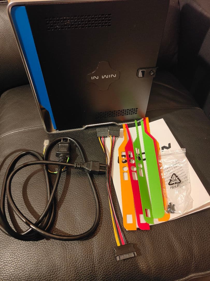 IN WIN CHOPIN Mini-ITX 自作PCケース 150w電源内蔵