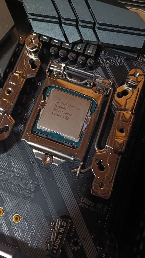 Core™ i5 9600K + ASRock Z390 ＋メモリ32GB
