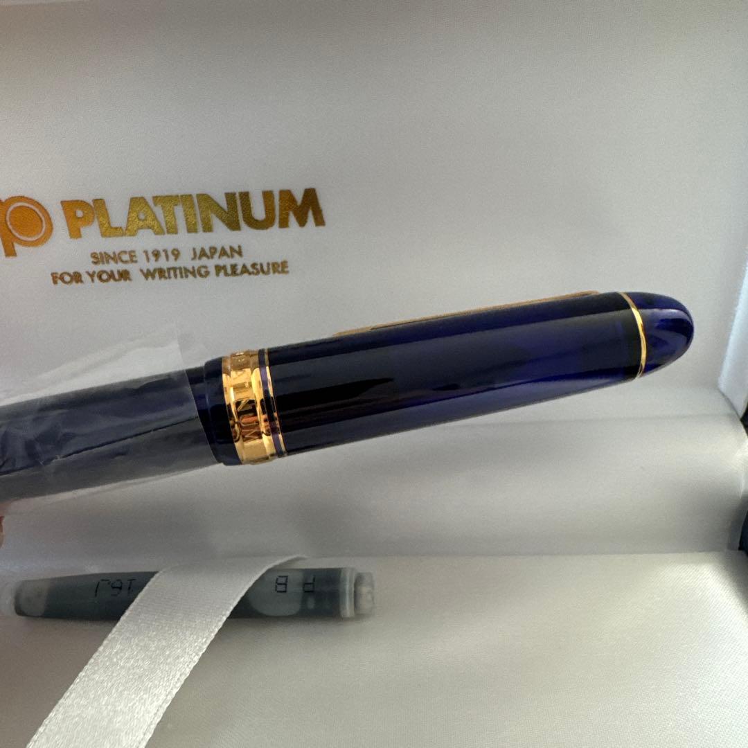 PLATINUM #3776 CENTURY 万年筆