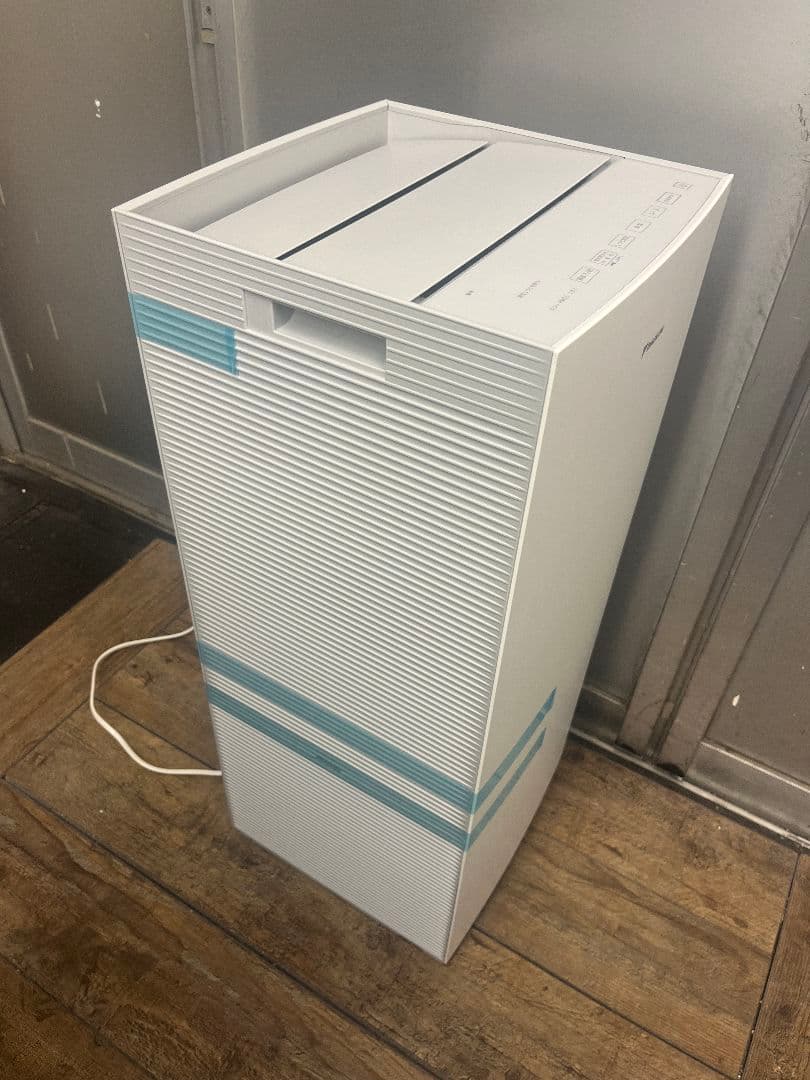 新品未使用 2025年製 DAIKINストリーマー空気清浄機 ACK705A-W