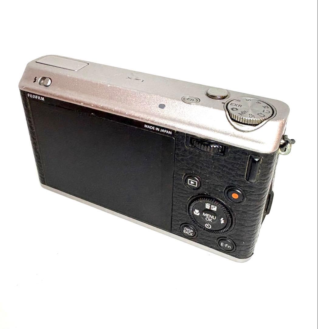 FUJIFILM XF1 ブラック
