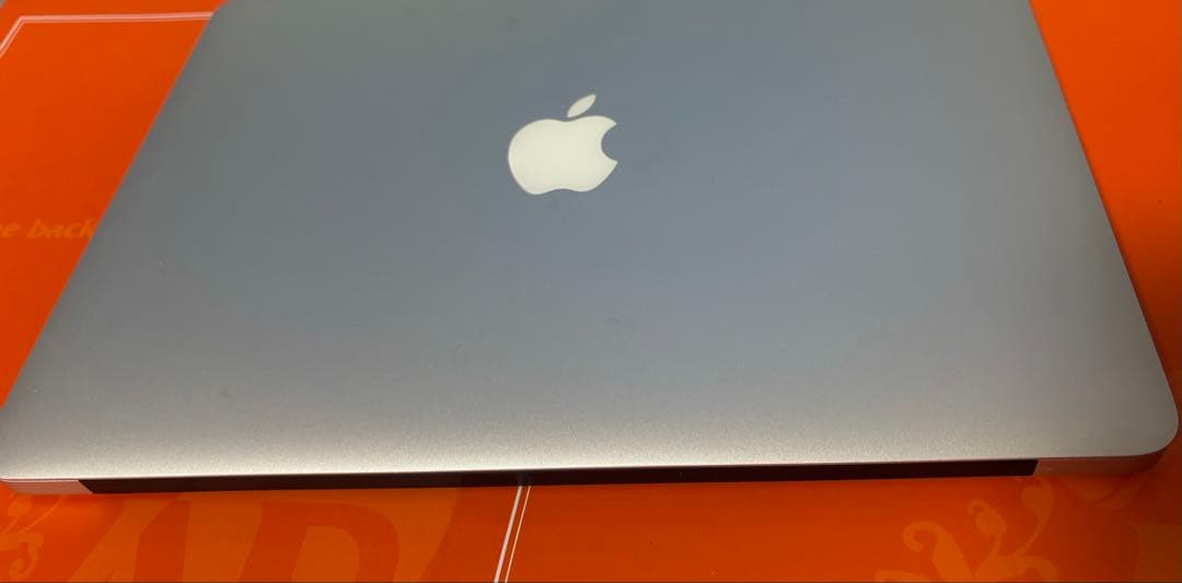 MacBookAir A1466（2012年）i5-1.8Ghz RAM:4GB