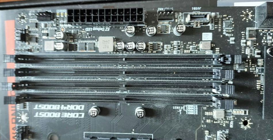 AMD Ryzen 7 5700X3D B550M セット