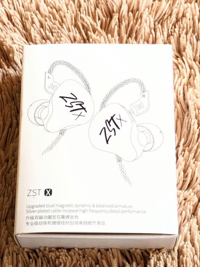 【Bluetooth】KZ ZSTXワイヤレスイヤホン【左右カラーチェンジ版】