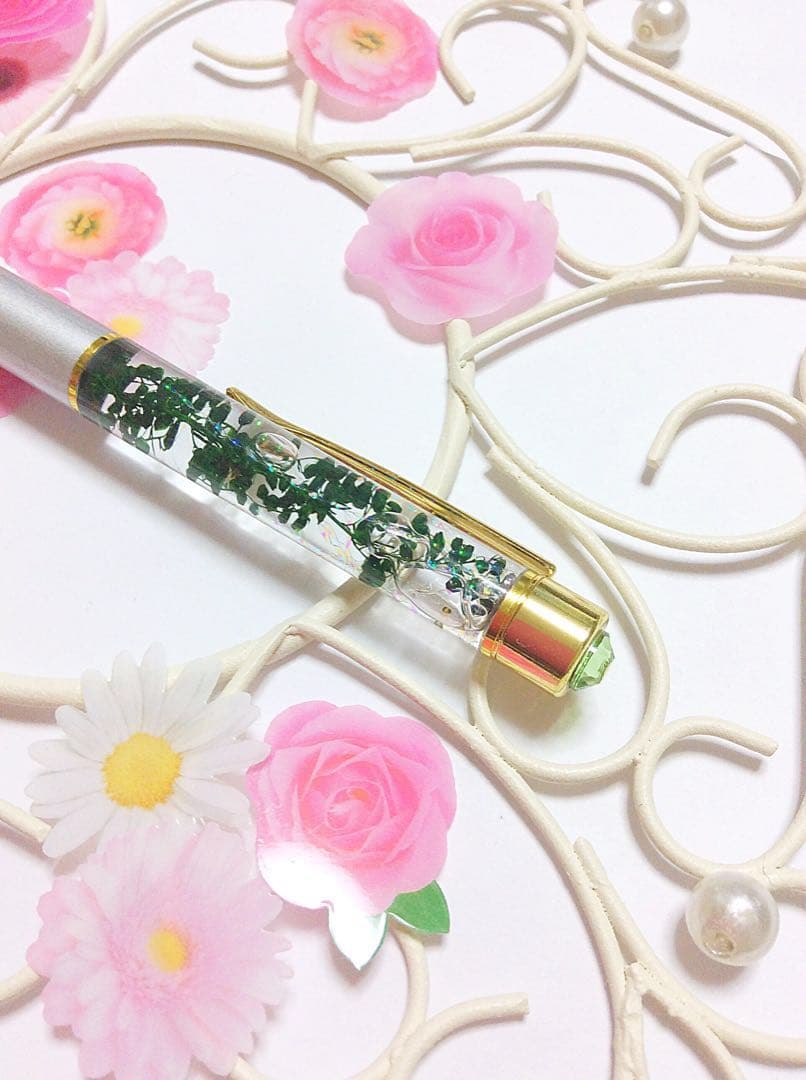 ハーバリウムペン♡ナチュラルグリーン×クリスタルムーンシルバー
