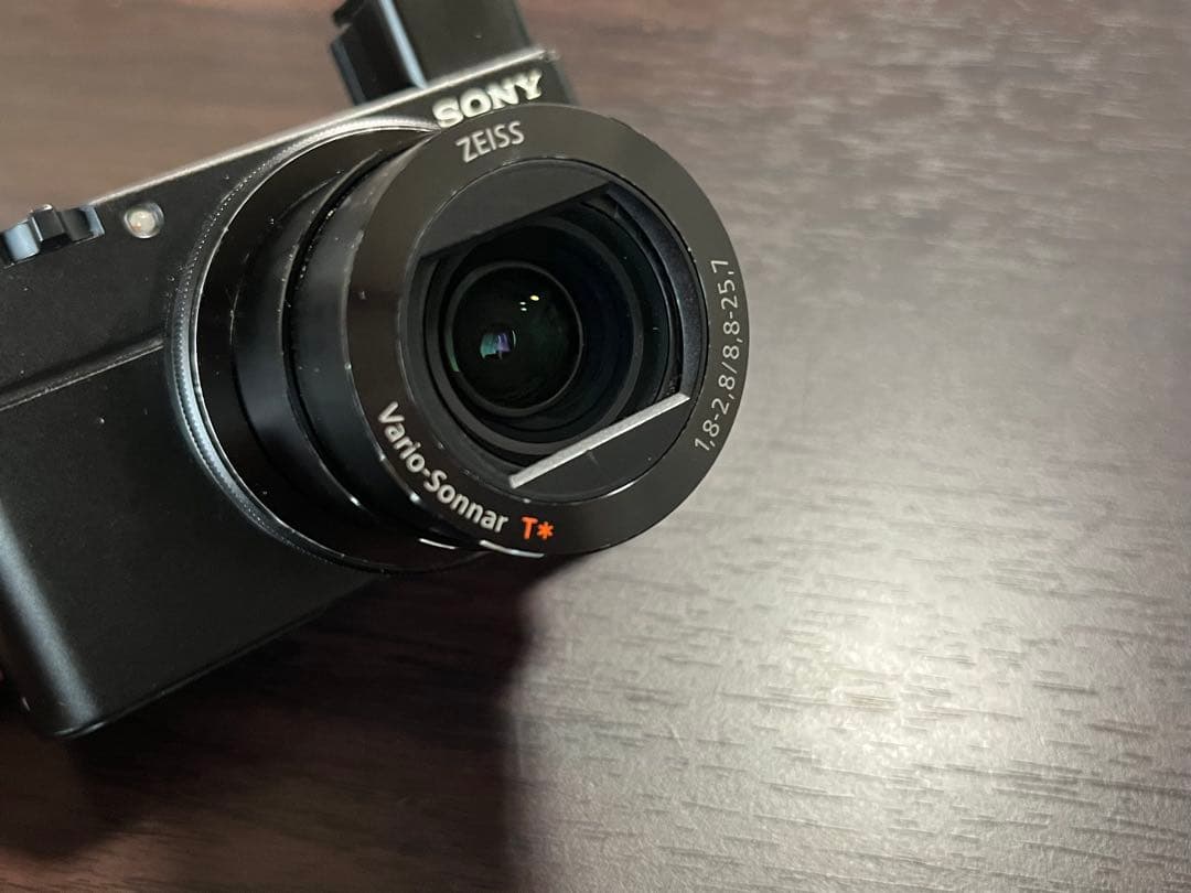 Sony DSC-RX100M3 コンパクトデジカメ ZEISSレンズ
