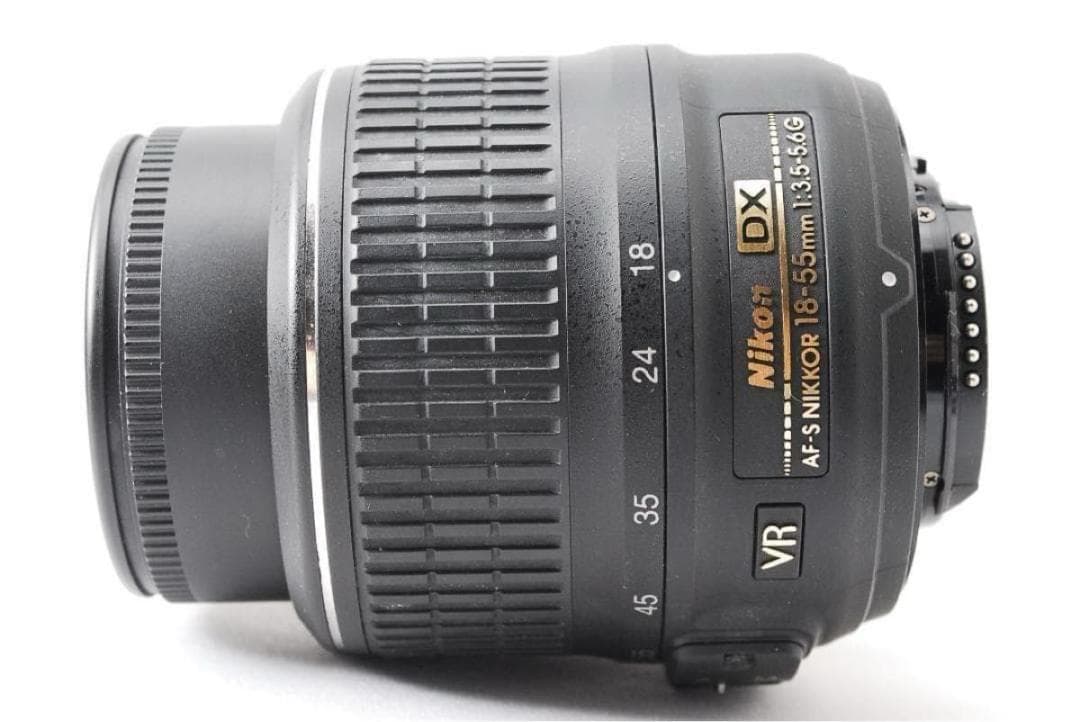 美品 Nikon D5300 ダブルレンズ　Wi-Fi搭載 ショット数極少