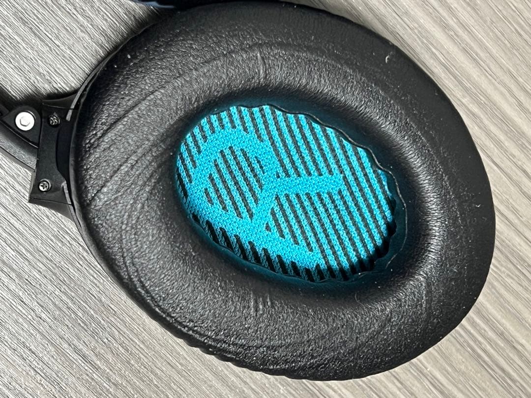 【値下中】BOSE QC25 ノイズキャンセル ヘッドホン