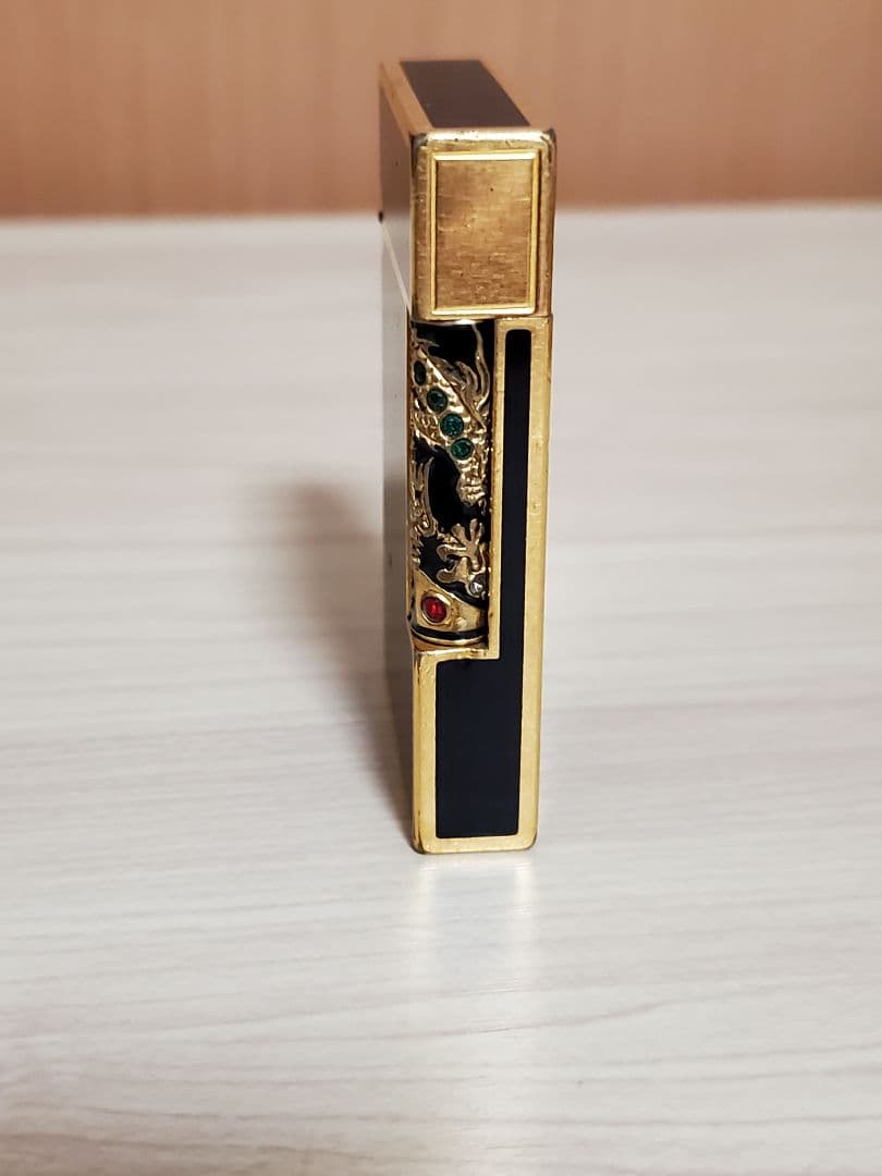 S.T.Dupont エス・ティー・デュポン ガスライター ゴールド×黒