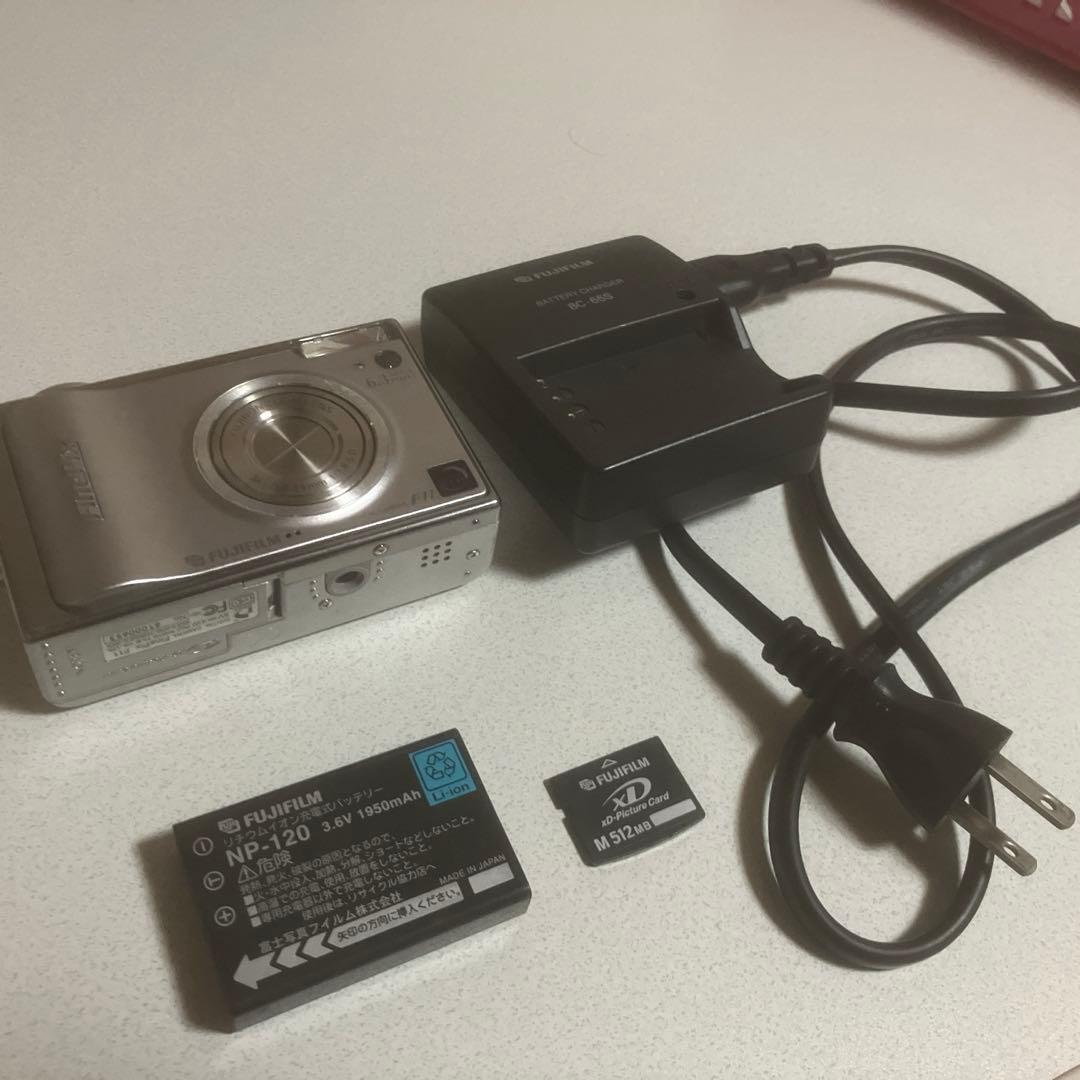 甘*い様 Fujifilm FinePix F11 デジタルカメラ