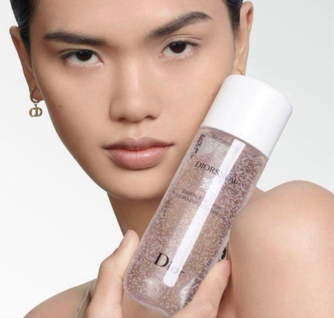 【1度のみ使用】Dior スノー エッセンス オブ ライト 化粧水