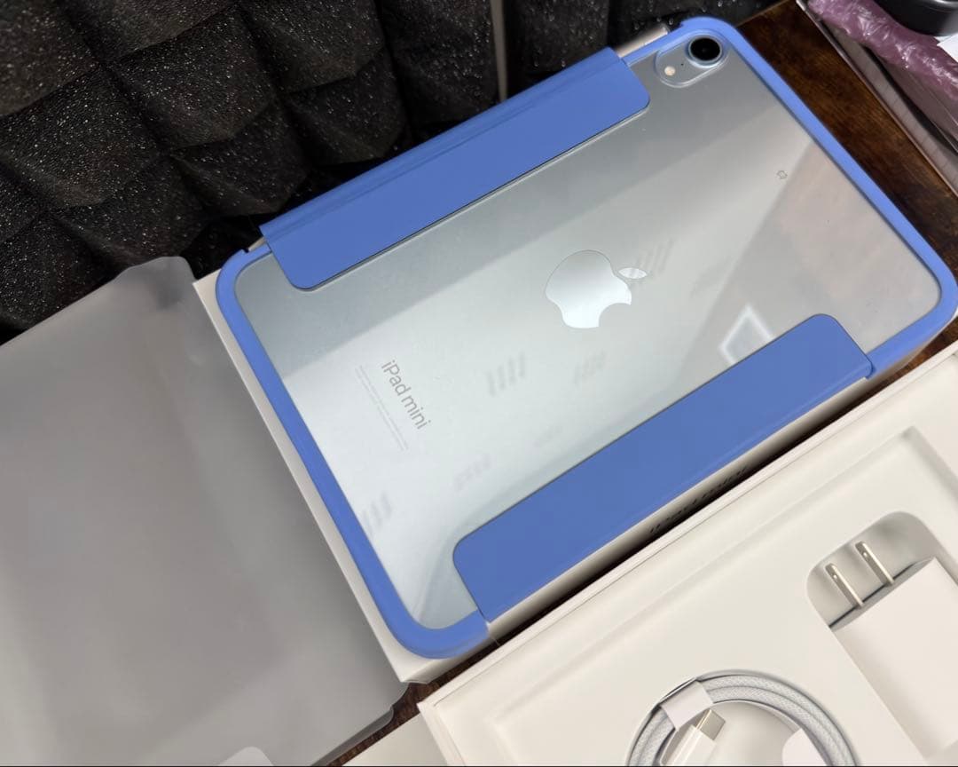 新品同様品 Ipad mini7 A17Proモデル 128GB