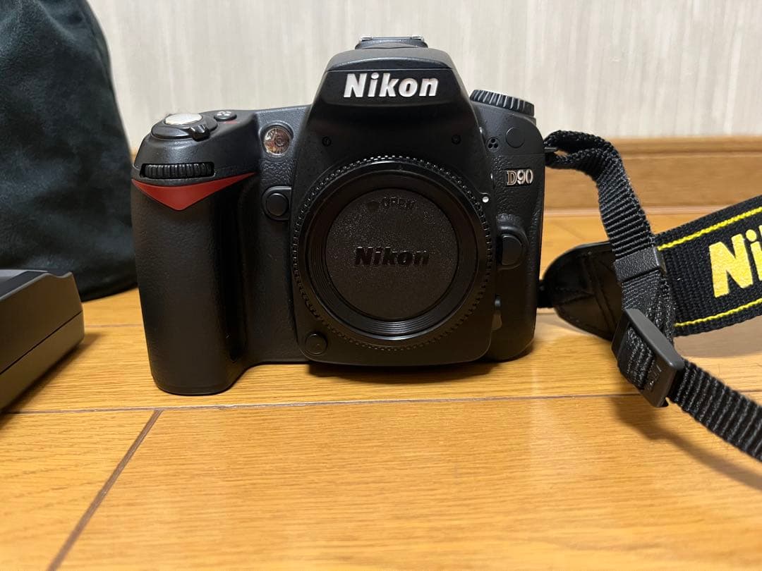 ♡花見シーズン♡Nikon D90一眼レフレンズセット　アタッシュケース＋付属品