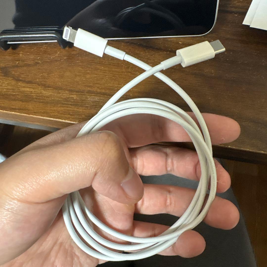 Apple iPad (第9世代) シルバー 64GB WIFI