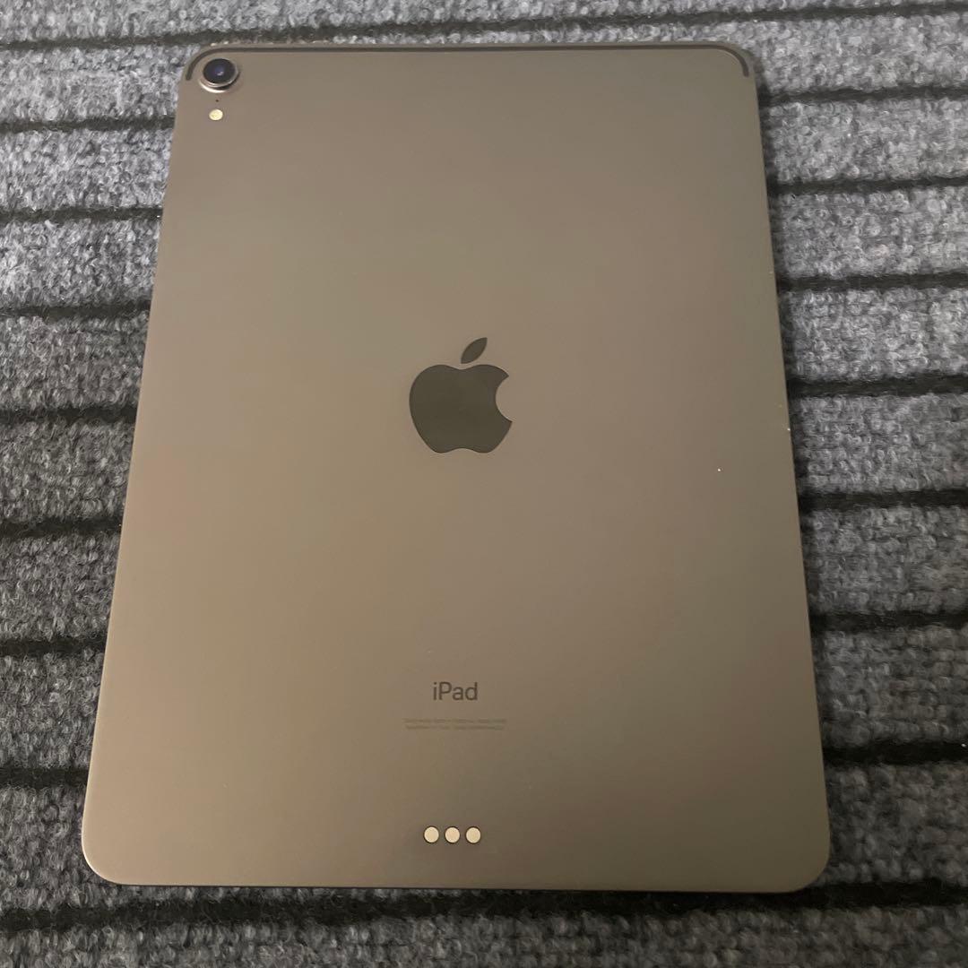 44 iPad Pro 11インチ 1世代 64GB Wi-Fiモデル　グレイ