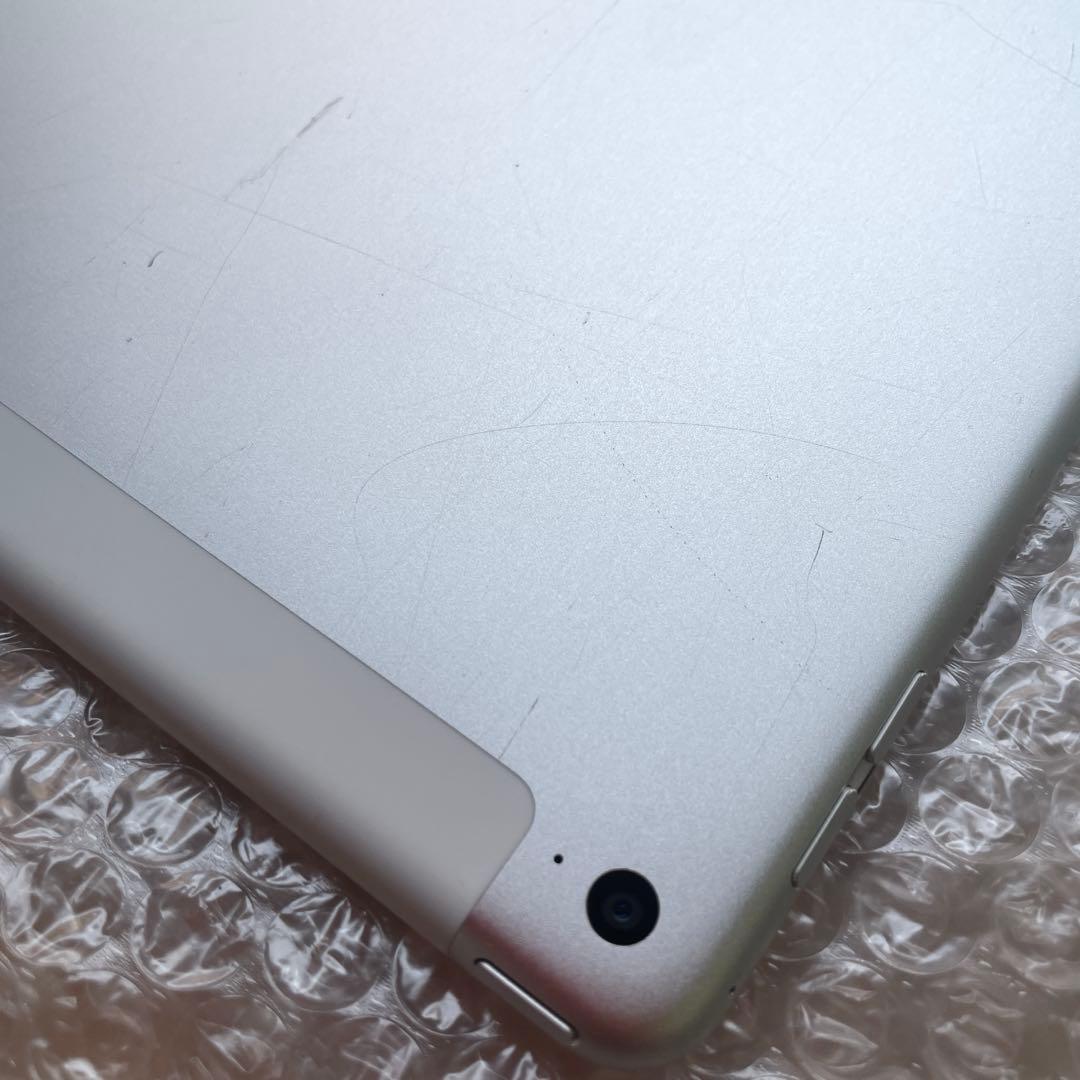 iPad Air2 32GB Cellular シルバー　A1567 美品　#2