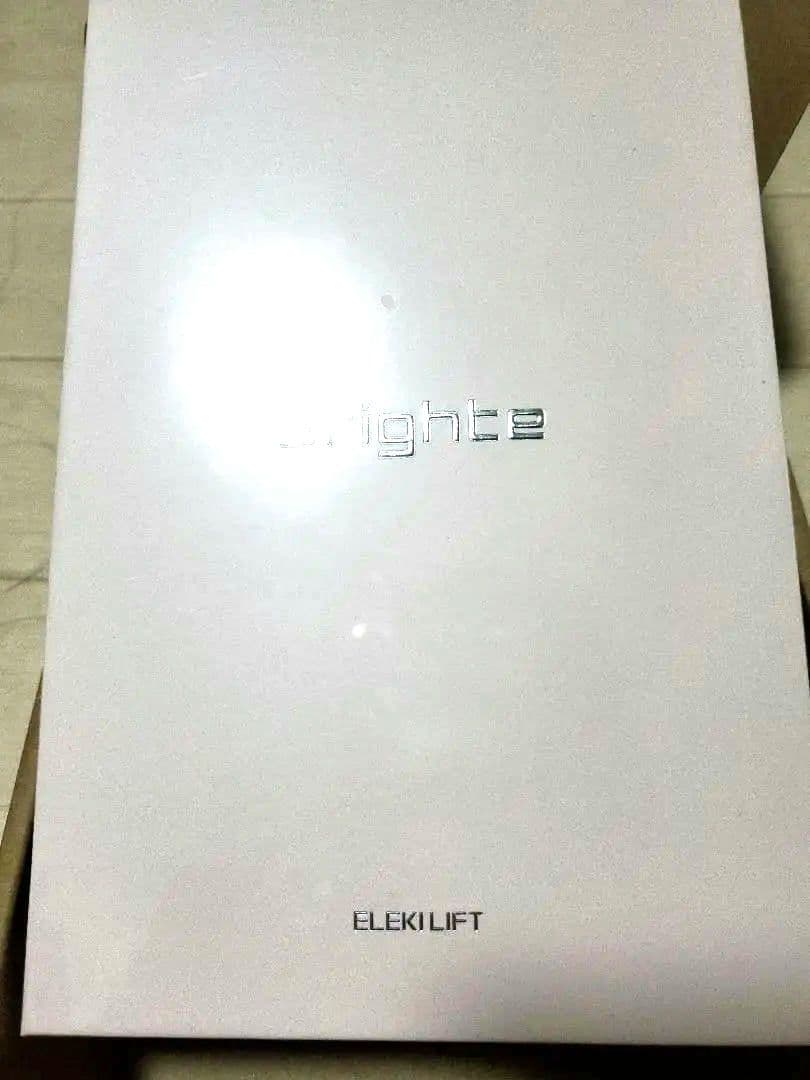 Brighte ELEKI LIFT 美顔器(ピンク)【新品未開封　おまけ付き】