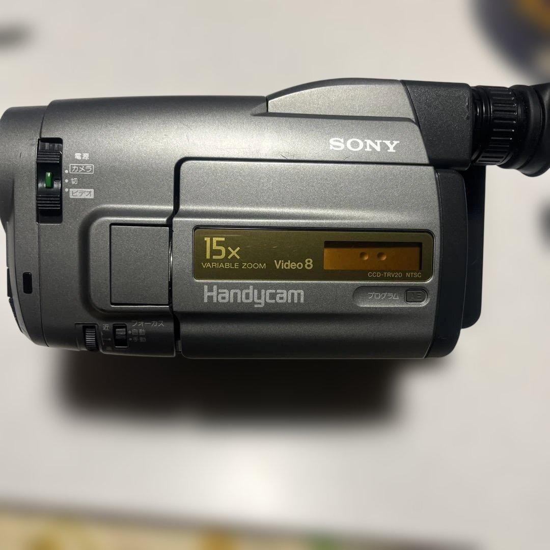 SONY Video8 HANDYCAM CCD-TRV20 ②