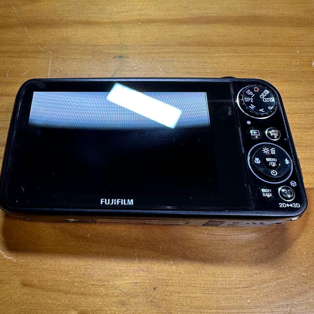 Fujifilm FinePix Real 3D W3 デジカメ 6317