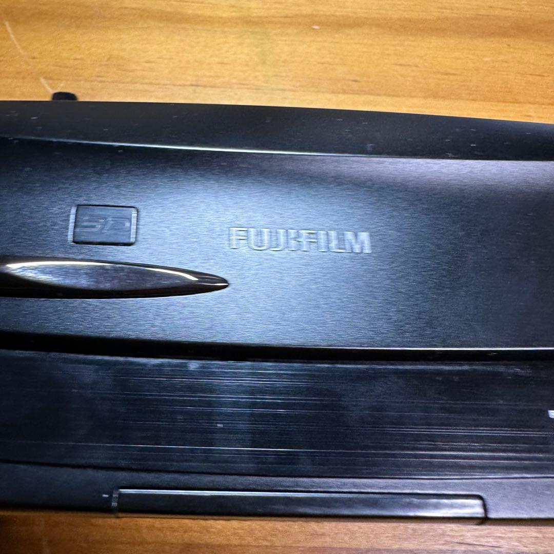 Fujifilm FinePix Real 3D W3 デジカメ 6317