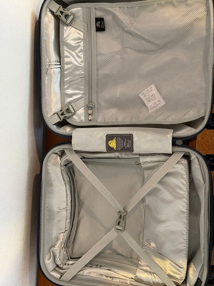 #旅行#機内持ち込み#21L小型で軽量新品コンパクトキャリー定価22,000