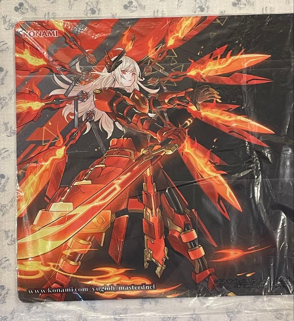 世界16枚 新品未開封 閃刀姫カガリ マスターデュエル プレイマット 遊戯王