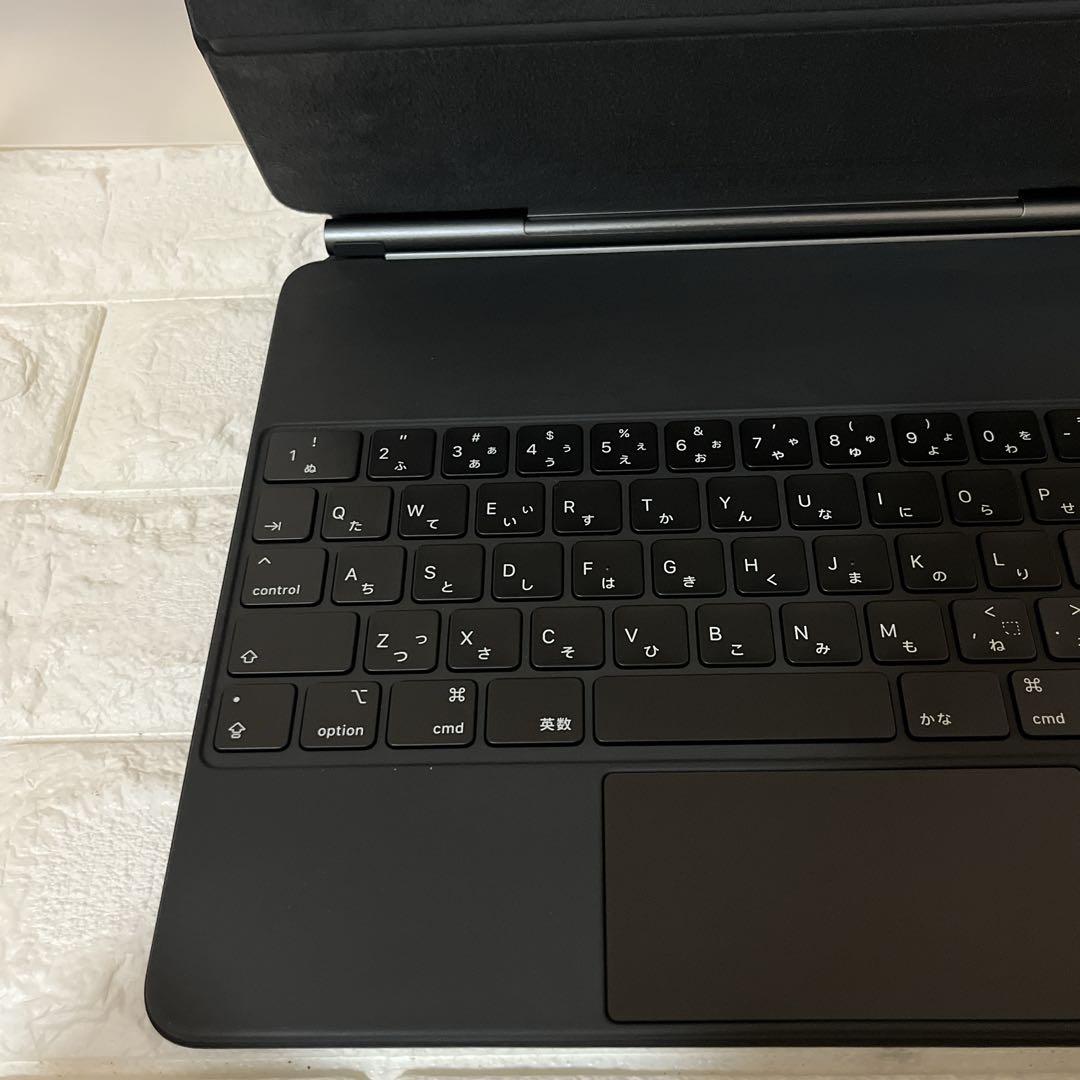 【極美品】iPad Magic Keyboard MXQU2J/A A1998