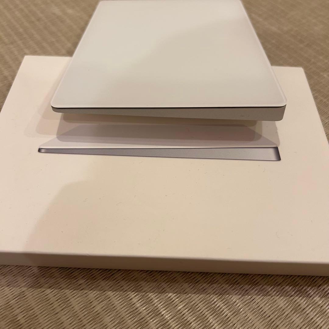 Magic Trackpad ホワイト